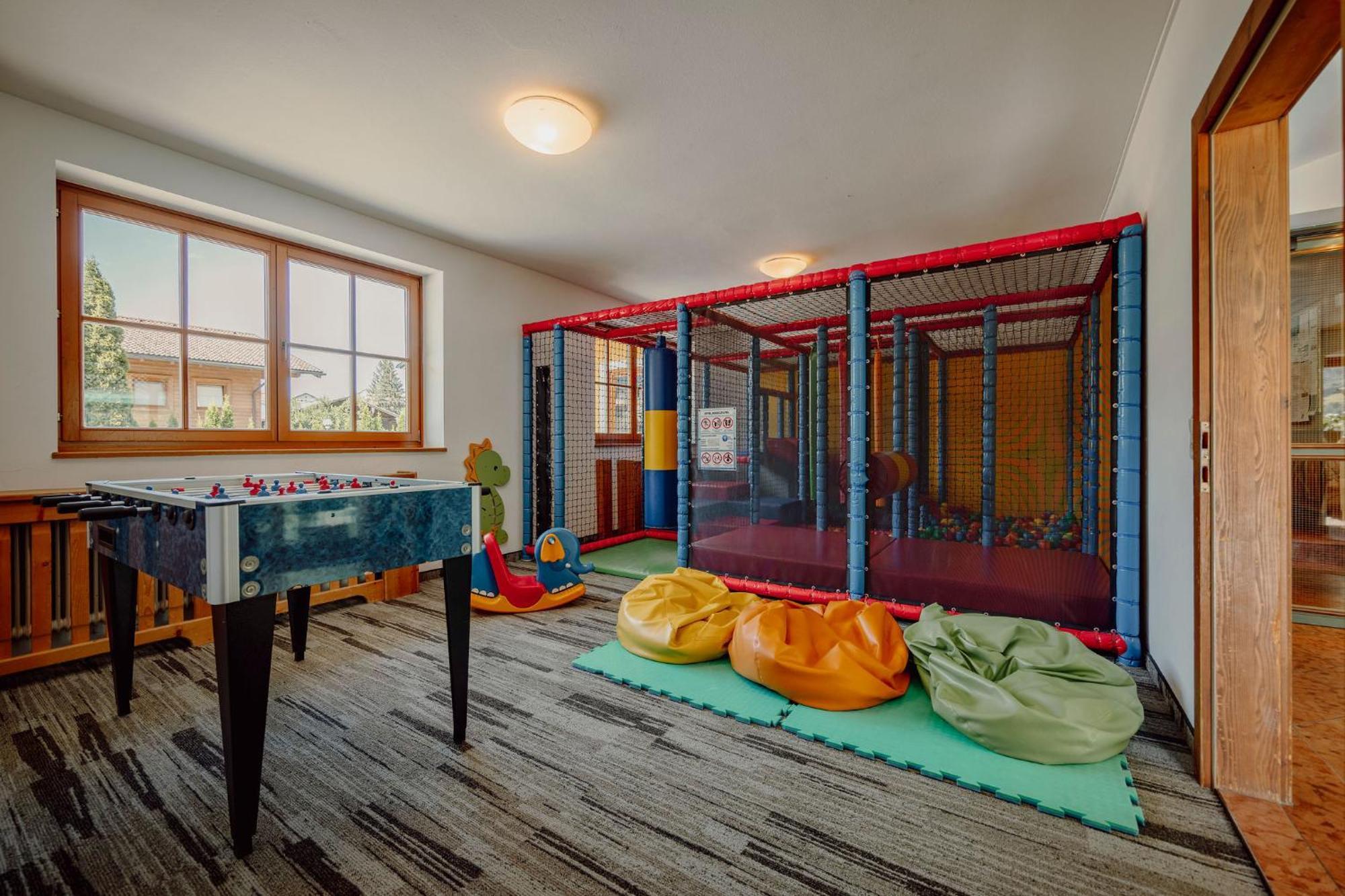 Hotel Lerch Sankt Johann im Pongau Ngoại thất bức ảnh