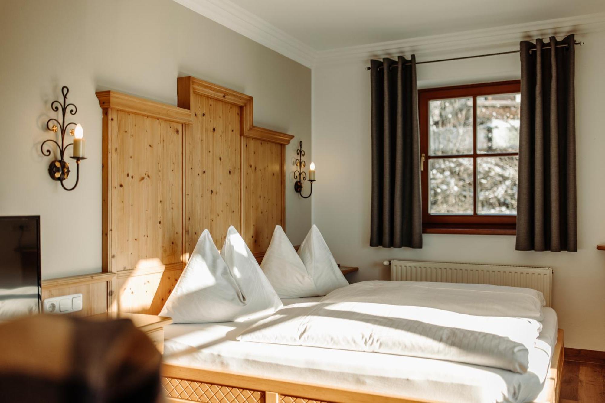 Hotel Lerch Sankt Johann im Pongau Ngoại thất bức ảnh