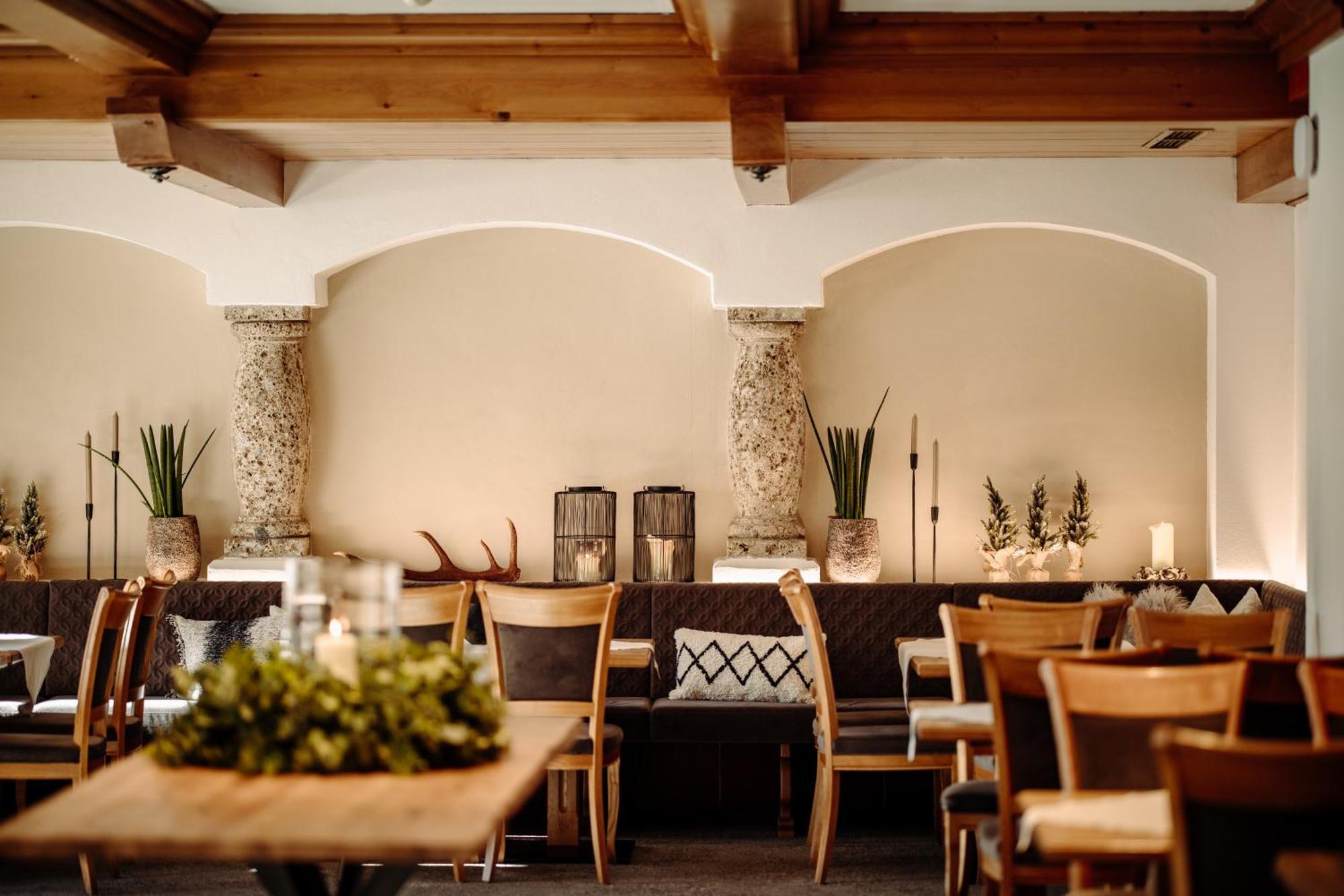 Hotel Lerch Sankt Johann im Pongau Ngoại thất bức ảnh
